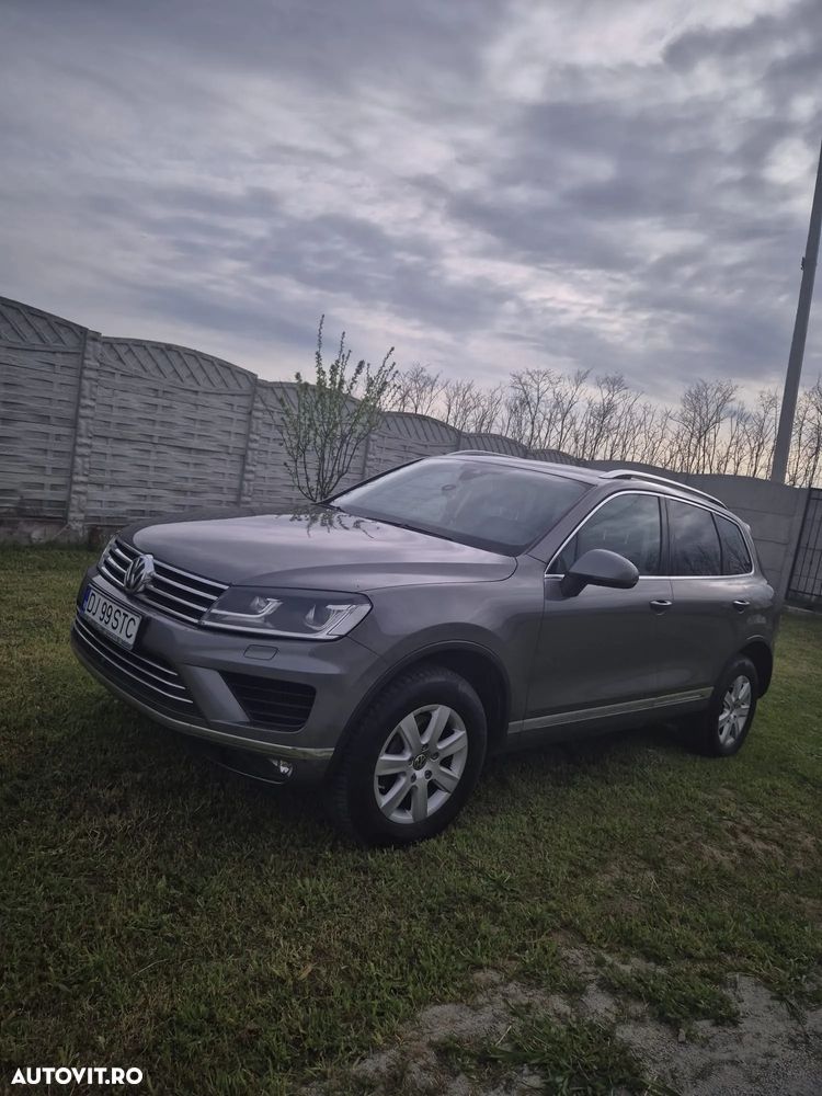 Volkswagen Touareg 3.0 V6 TDI SCR Blue Motion DPF Automatik - 6