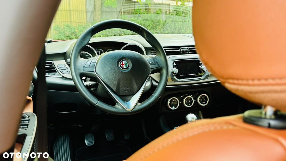 Alfa Romeo Giulietta 1.4 TB MultiAir Exclusive - 23