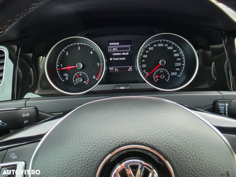Volkswagen Golf 1.6 TDI DSG Comfortline - 12