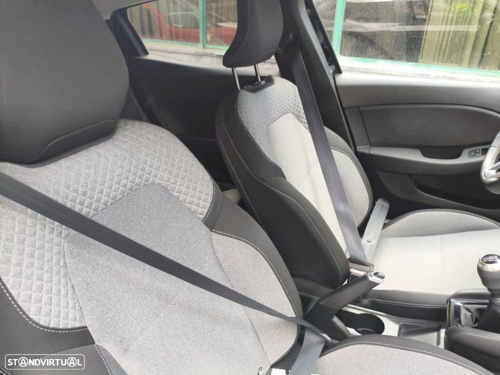 Renault Clio 1.0 TCe Evolution Bi-Fuel - 6