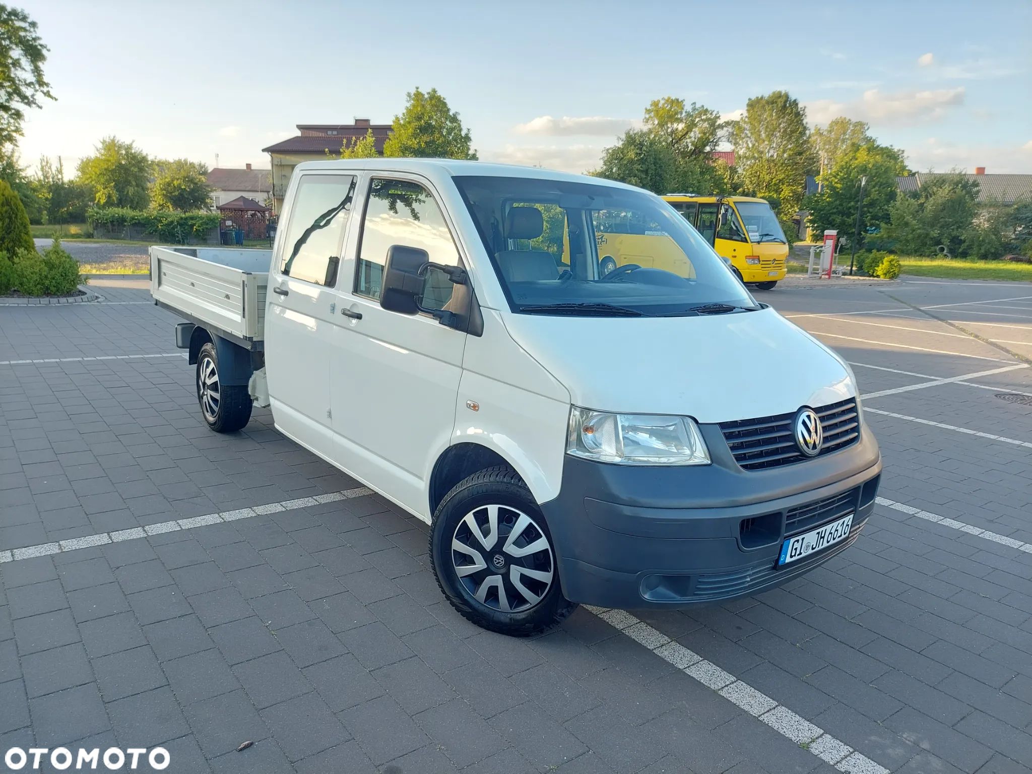 Volkswagen T5 - 1