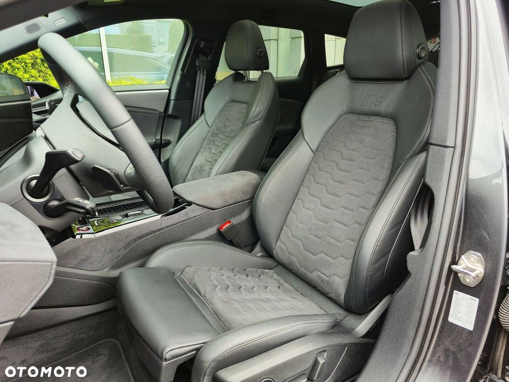 Audi A6 Sportback e-tron - 12