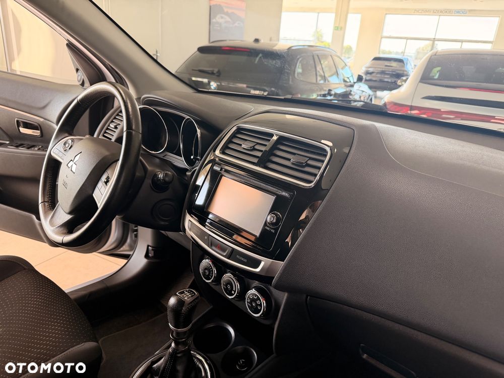 Mitsubishi ASX 1.8 DI-D 2WD Diamant Edition - 24