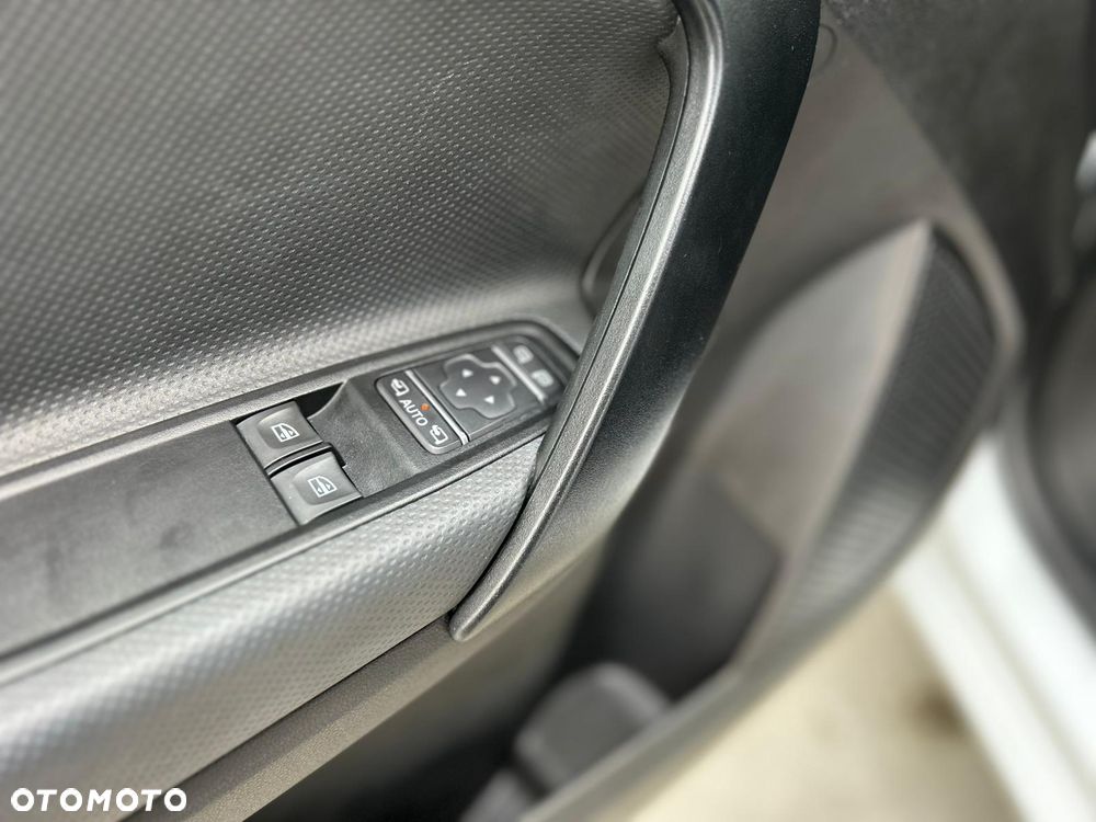 Mercedes-Benz CITAN - 22