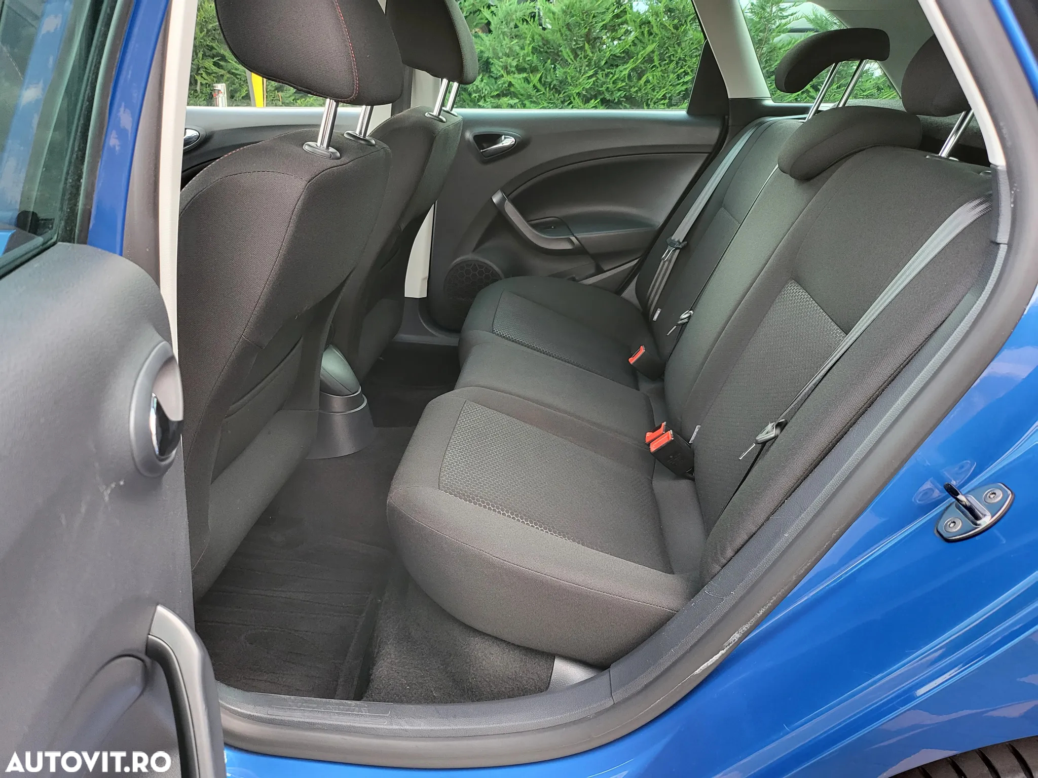 Seat Ibiza ST 1.4 TSI DSG FR - 13
