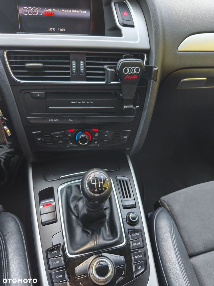 Audi A4 Avant 2.0 TDI DPF Ambition - 13