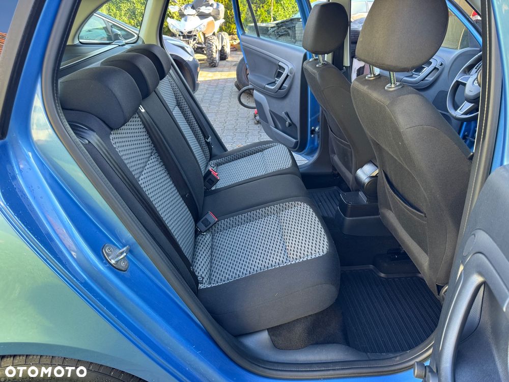 Skoda Fabia 1.2 TDI DPF Combi GreenLine - 25