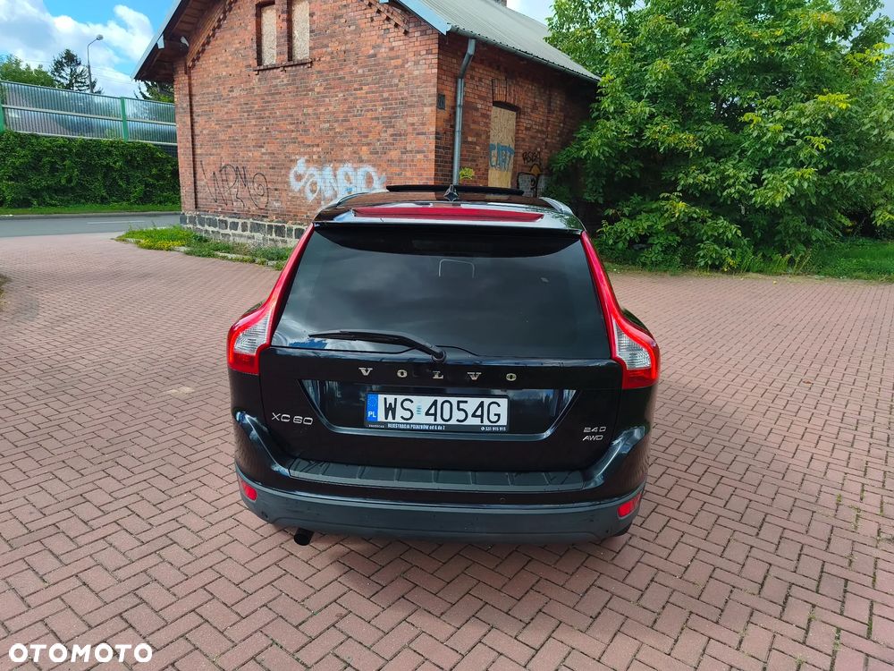 Volvo XC 60 2.4D AWD - 6