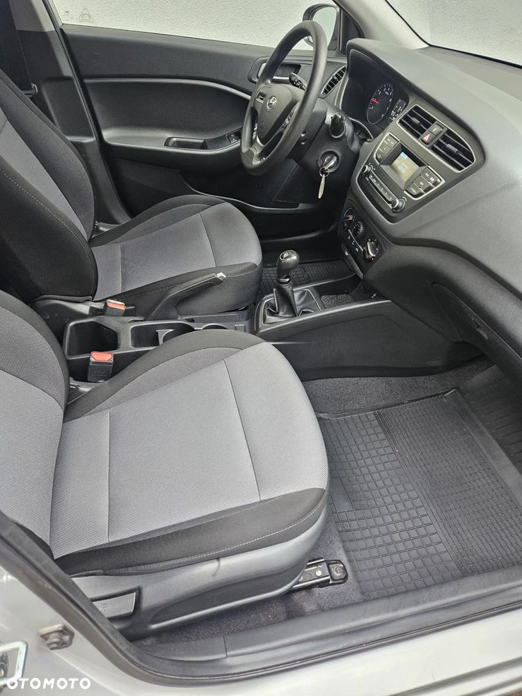 Hyundai i20 1.2 Classic + - 12