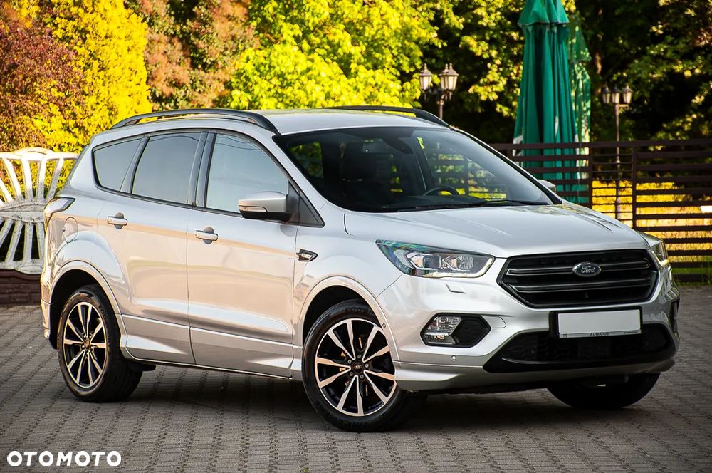 Ford Kuga 1.5 EcoBoost FWD ST-Line ASS MMT6 - 4