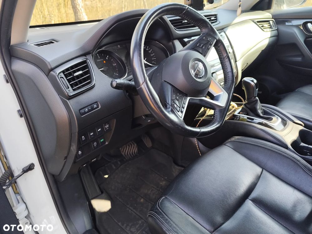 Nissan X-Trail 1.7 dCi Tekna 4WD Xtronic - 25