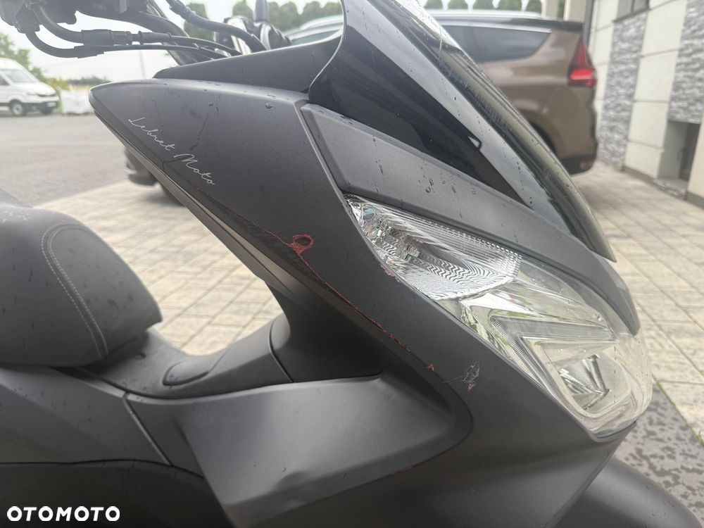 Honda PCX - 9