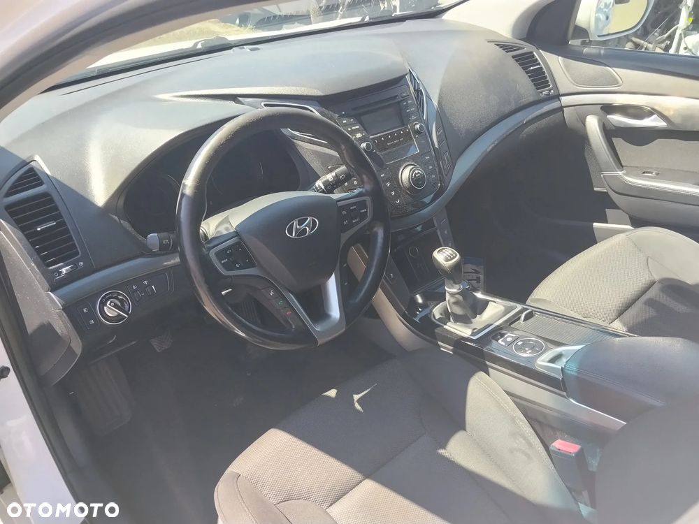 Hyundai i40 - 5