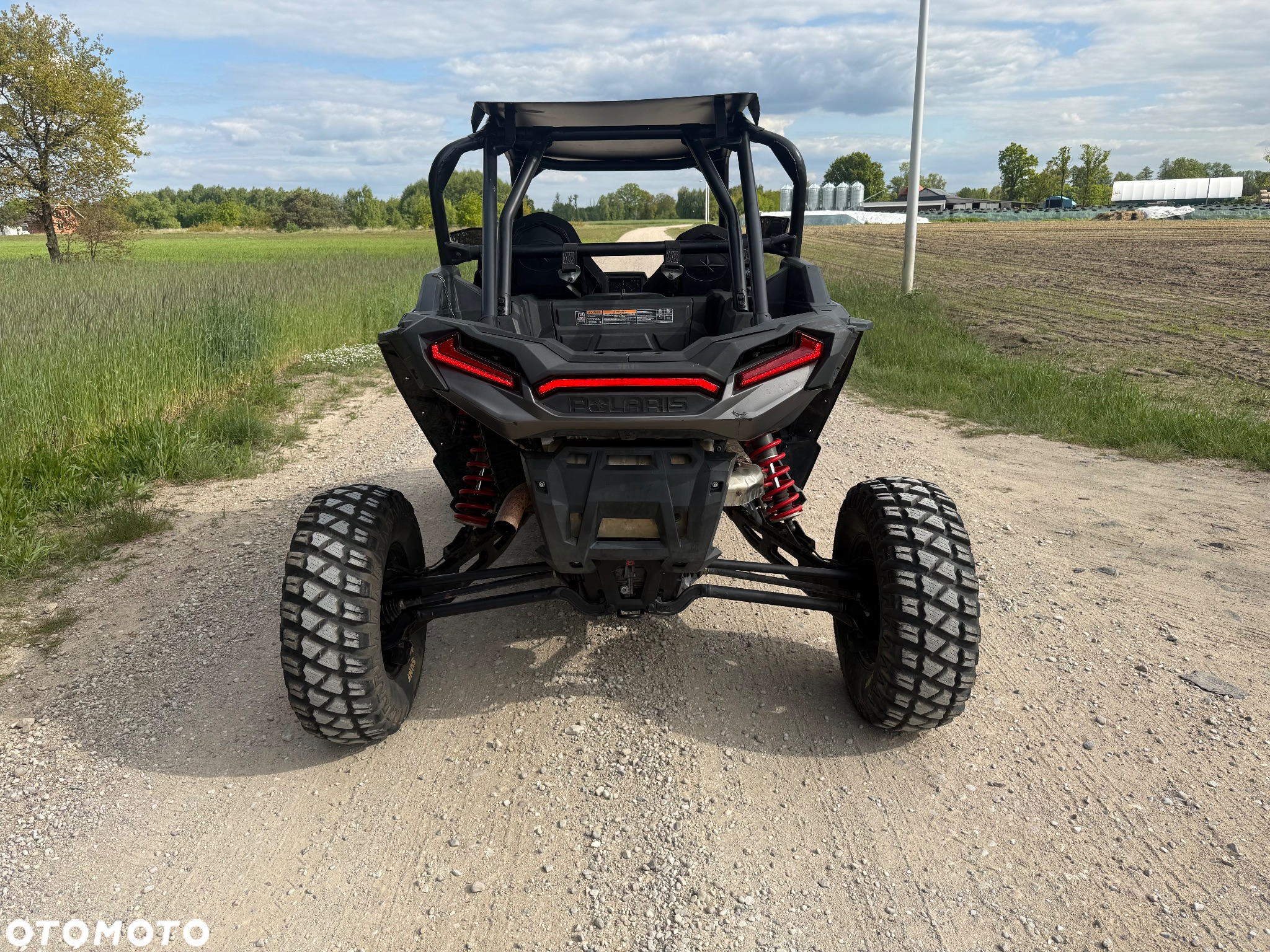 Polaris RZR - 6