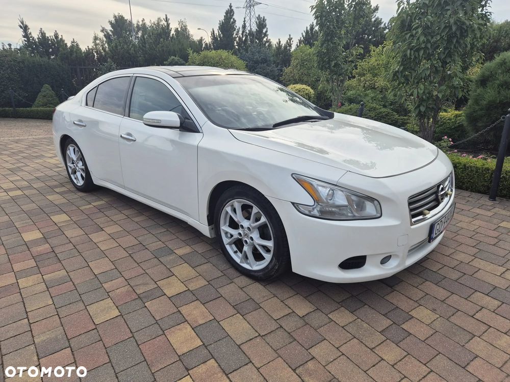 Nissan Maxima 3.5 S - 6