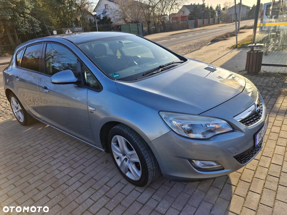 Opel Astra - 8