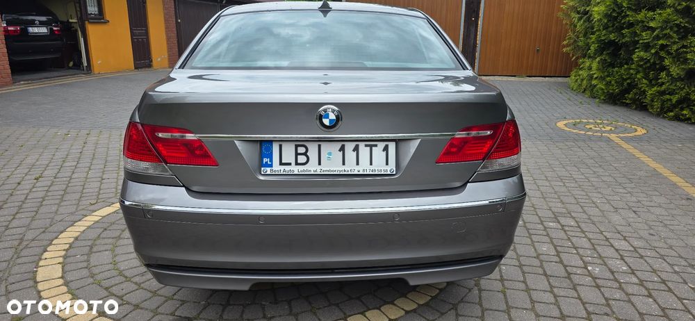 BMW Seria 7 - 15