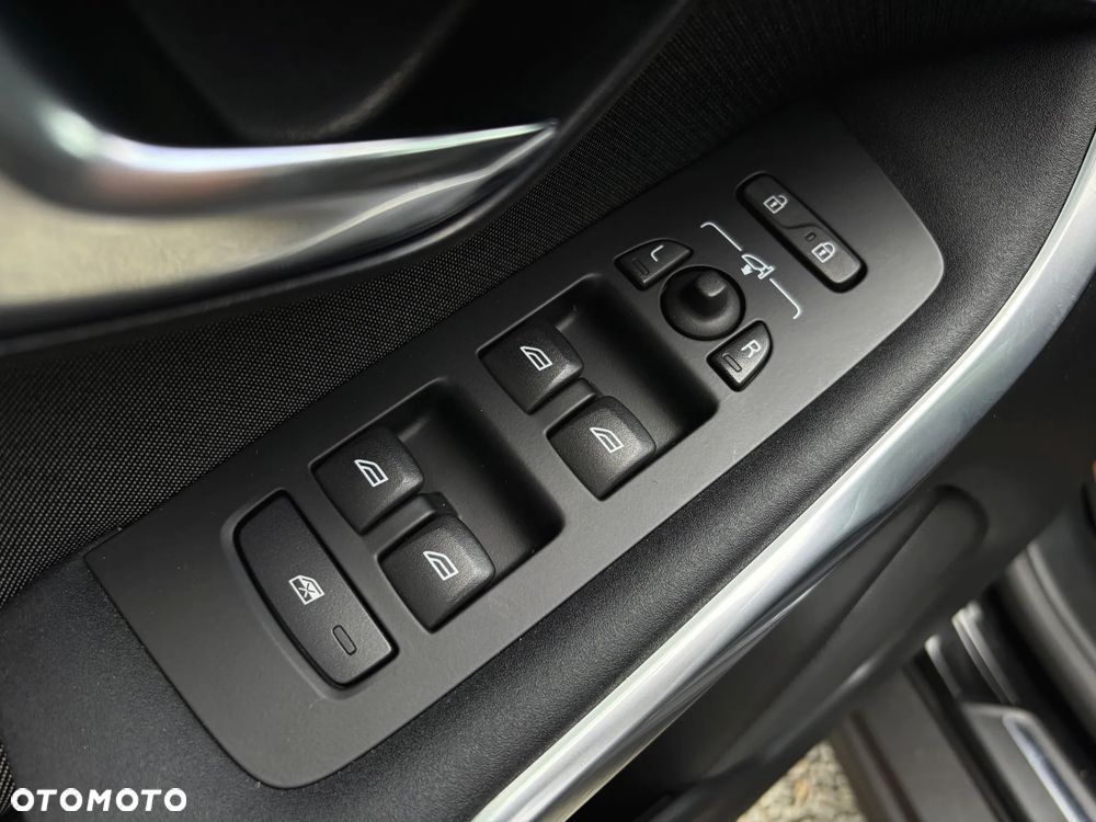Volvo V40 Cross Country D3 Geartronic Plus - 32