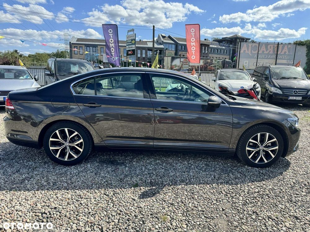 Volkswagen Passat 1.5 TSI EVO Comfortline - 7