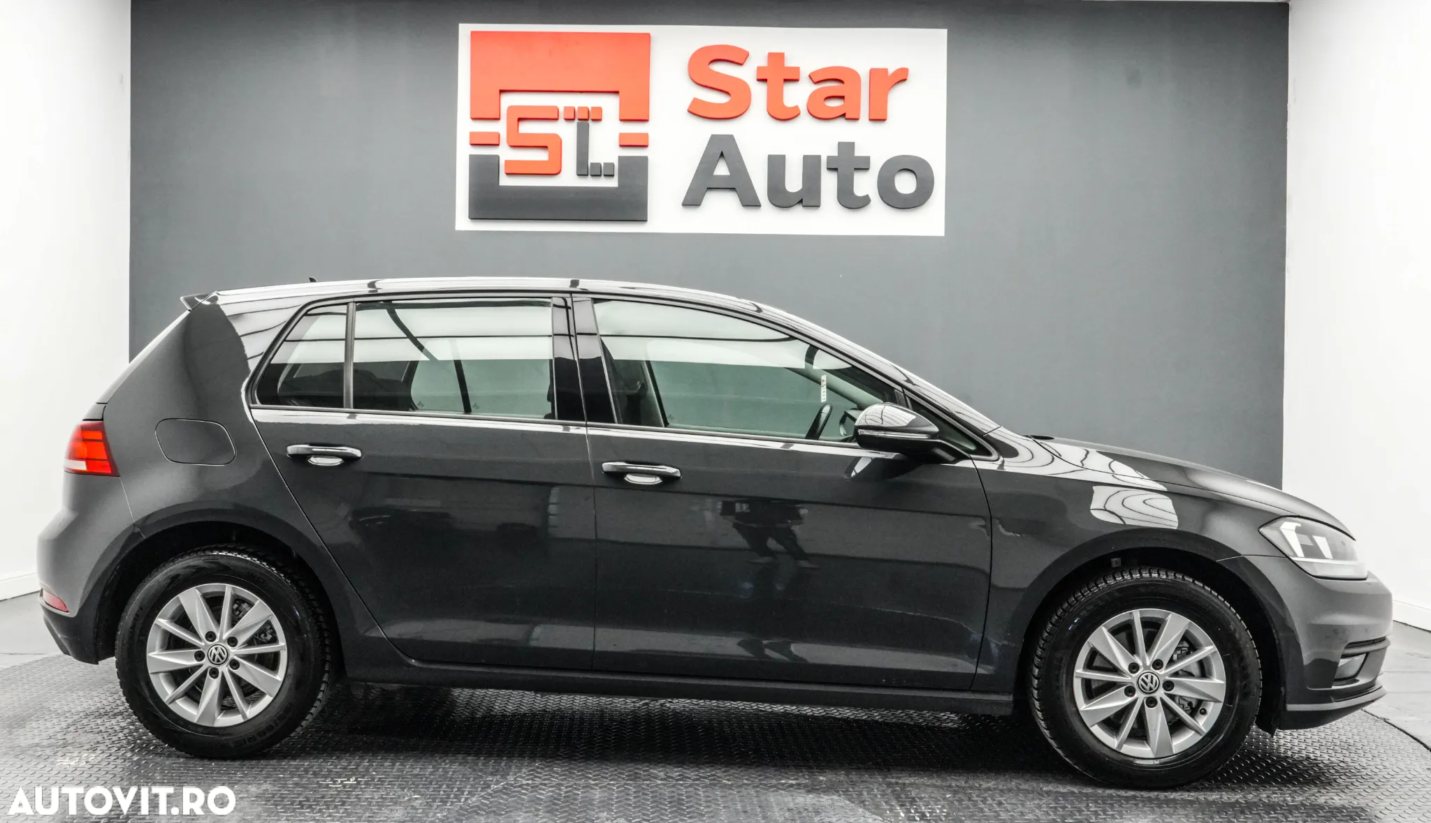 Volkswagen Golf 1.6 TDI Trendline - 10