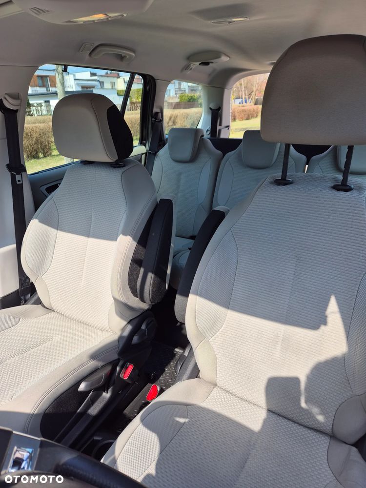 Citroën C4 Picasso 1.6 VTi SX - 17