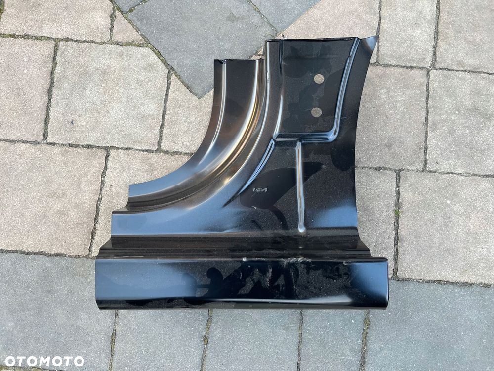 KIA CEED III PRÓG PRAWY POSZYCIE NAROŻNIK SŁUPEK - 1