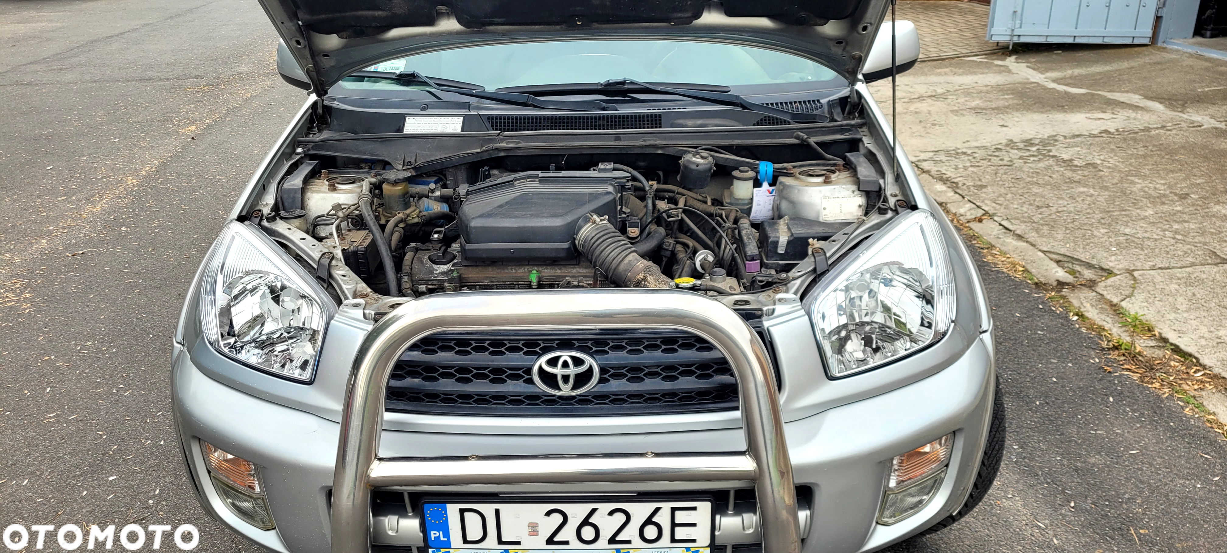Toyota RAV4 2.0 VVT-i 4x4 - 5