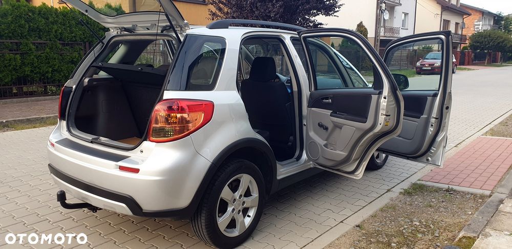 Suzuki SX4 1.6 VVT 4x4 Comfort - 14