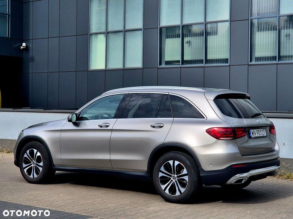 Mercedes-Benz GLC 200 d 4-Matic Business Edition - 3