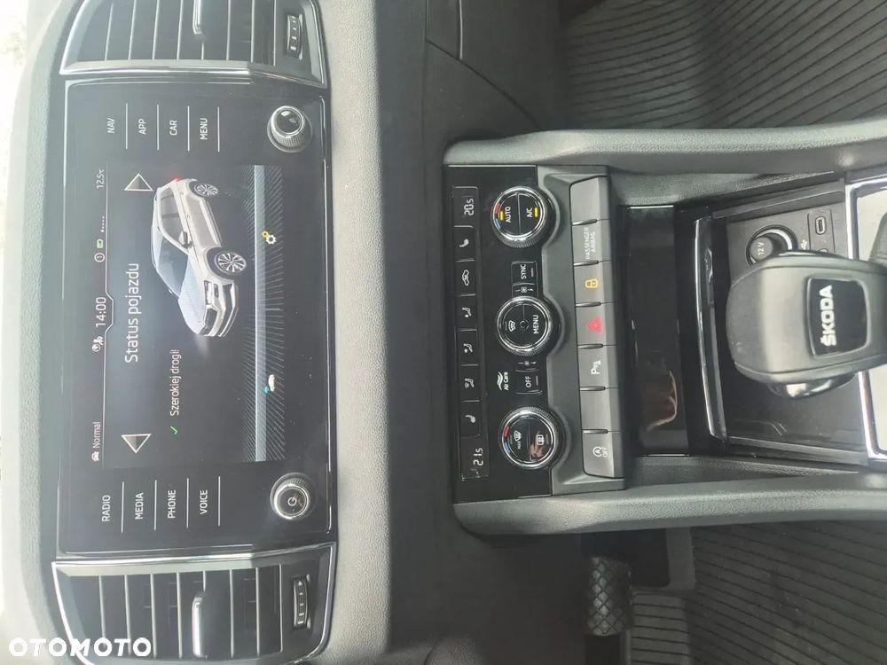 Skoda Karoq 1.5 TSI ACT Style DSG - 13