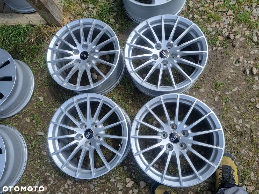 AUDI 8W0 A5,A4 ALLROAD ALU 7,5X17 ET29 5X112 bdb stan - 1