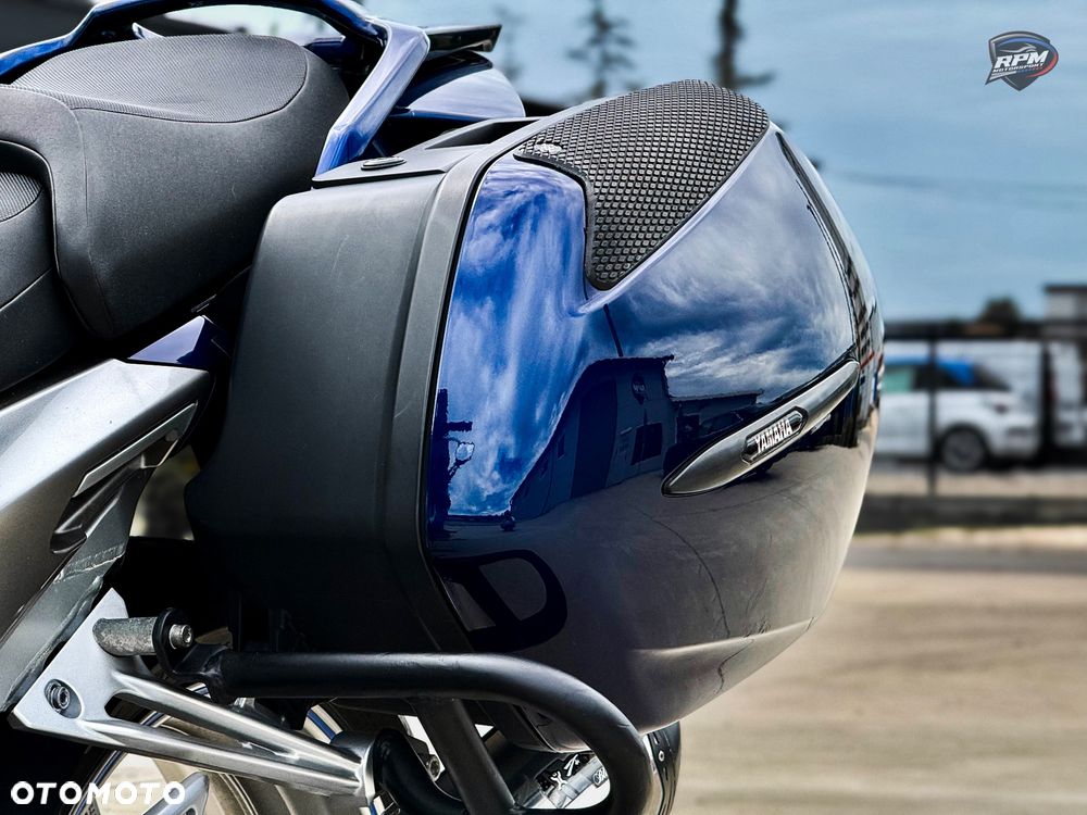 Yamaha FJR - 23