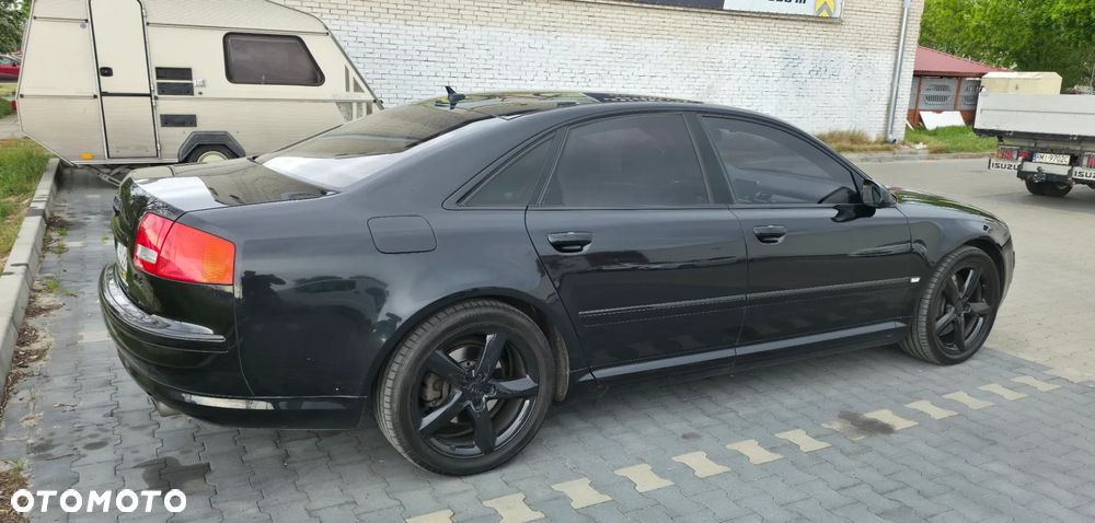 Audi A8 4.2 FSI Quattro - 9