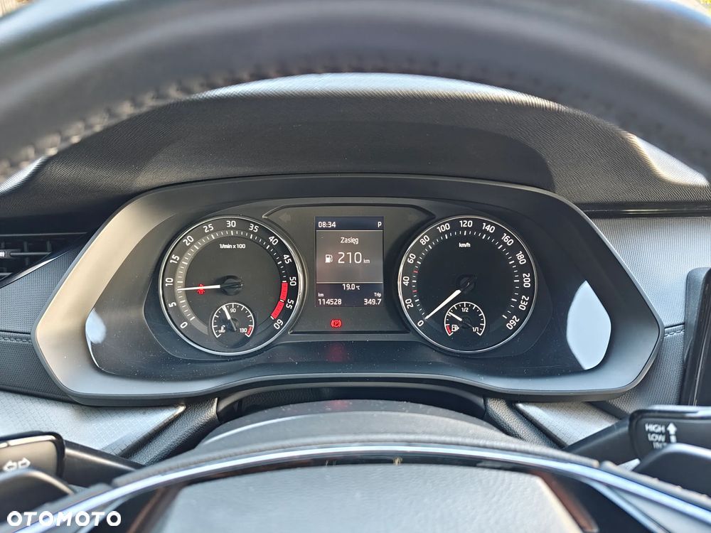 Skoda Octavia 2.0 TDI SCR Ambition DSG - 18
