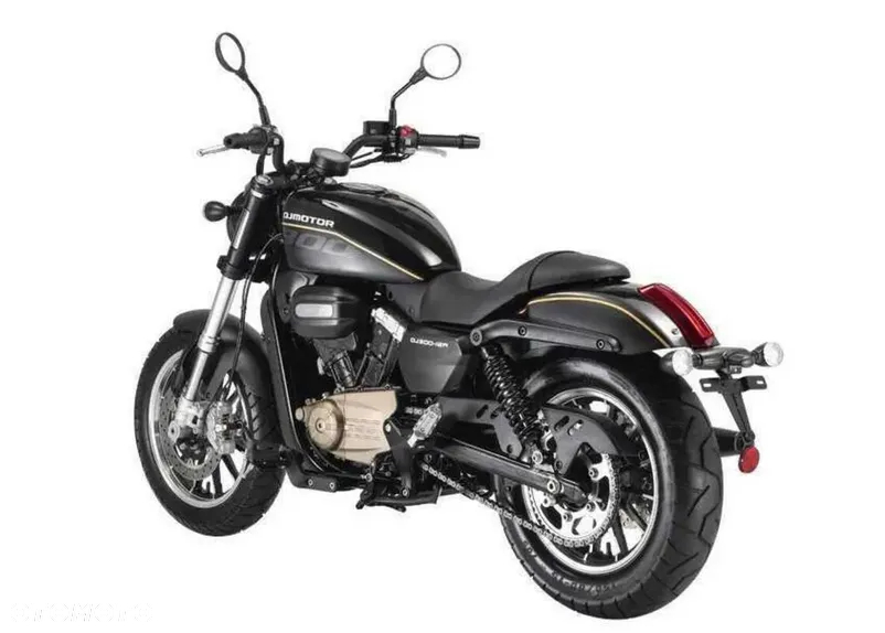 QJMOTOR SRV 125 - 17
