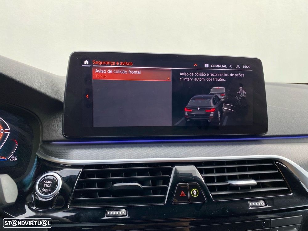 BMW 520 d Pack Desportivo M Auto - 10