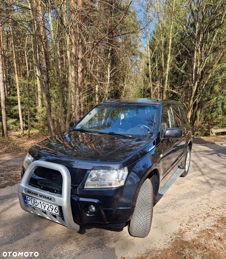 Suzuki Grand Vitara 2.0 Comfort Limited - 4
