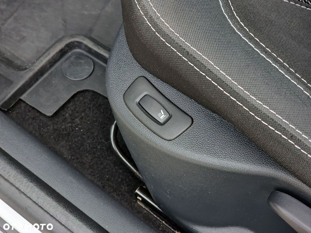 Renault Clio 0.9 TCe Winter Edition - 10