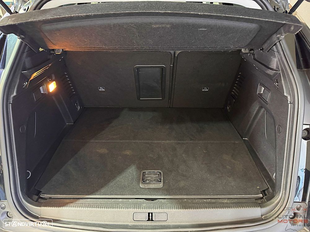 Peugeot 3008 1.6 Hybrid Allure e-EAT8 - 11