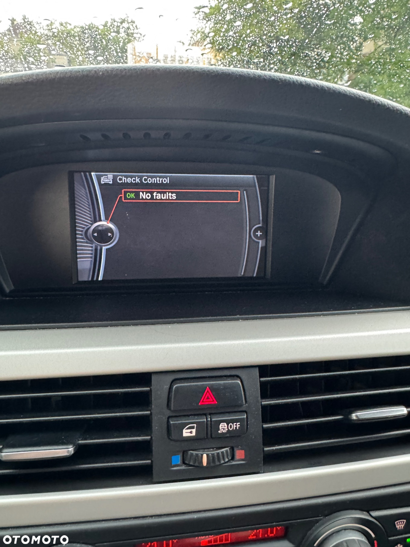 BMW Seria 3 318d - 15