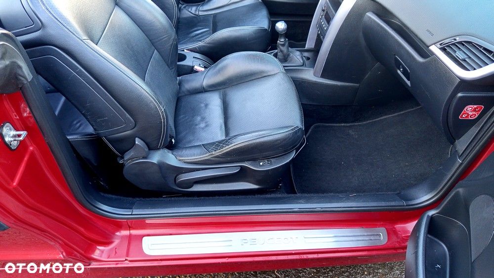 Peugeot 207 CC 150 THP Platinum - 30