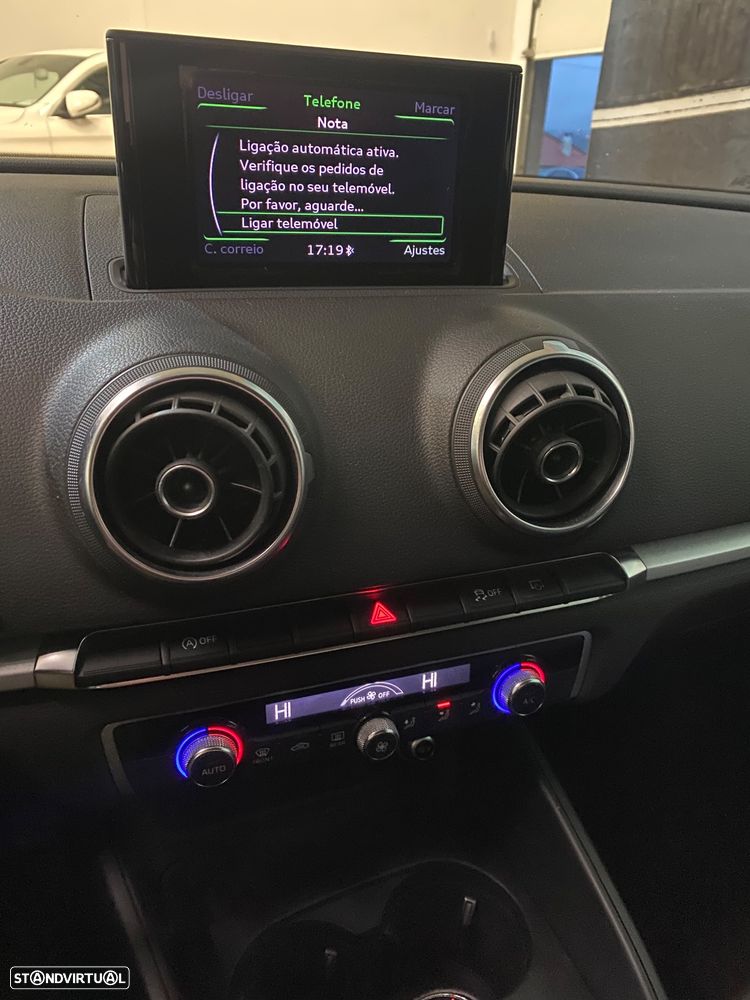 Audi A3 Sportback 1.6 TDI Attraction - 10