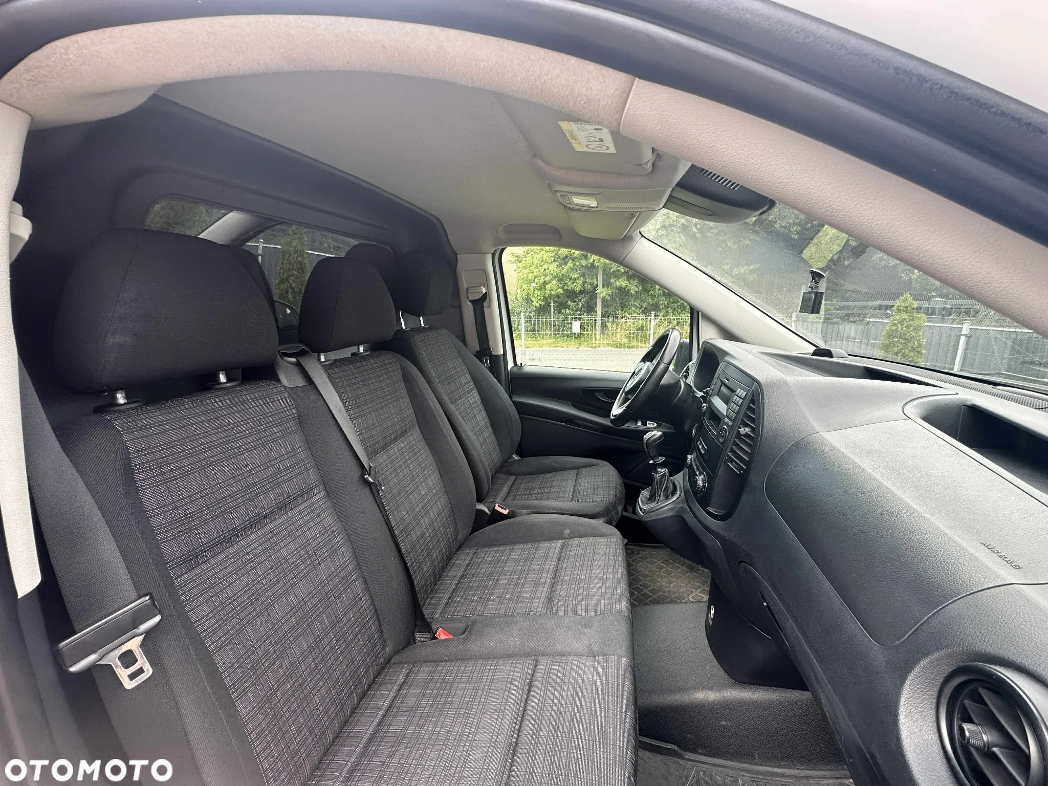 Mercedes-Benz Vito - 15
