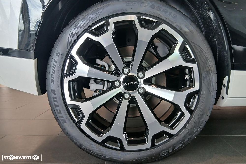 Aion V 75.26 kWh Luxury - 5