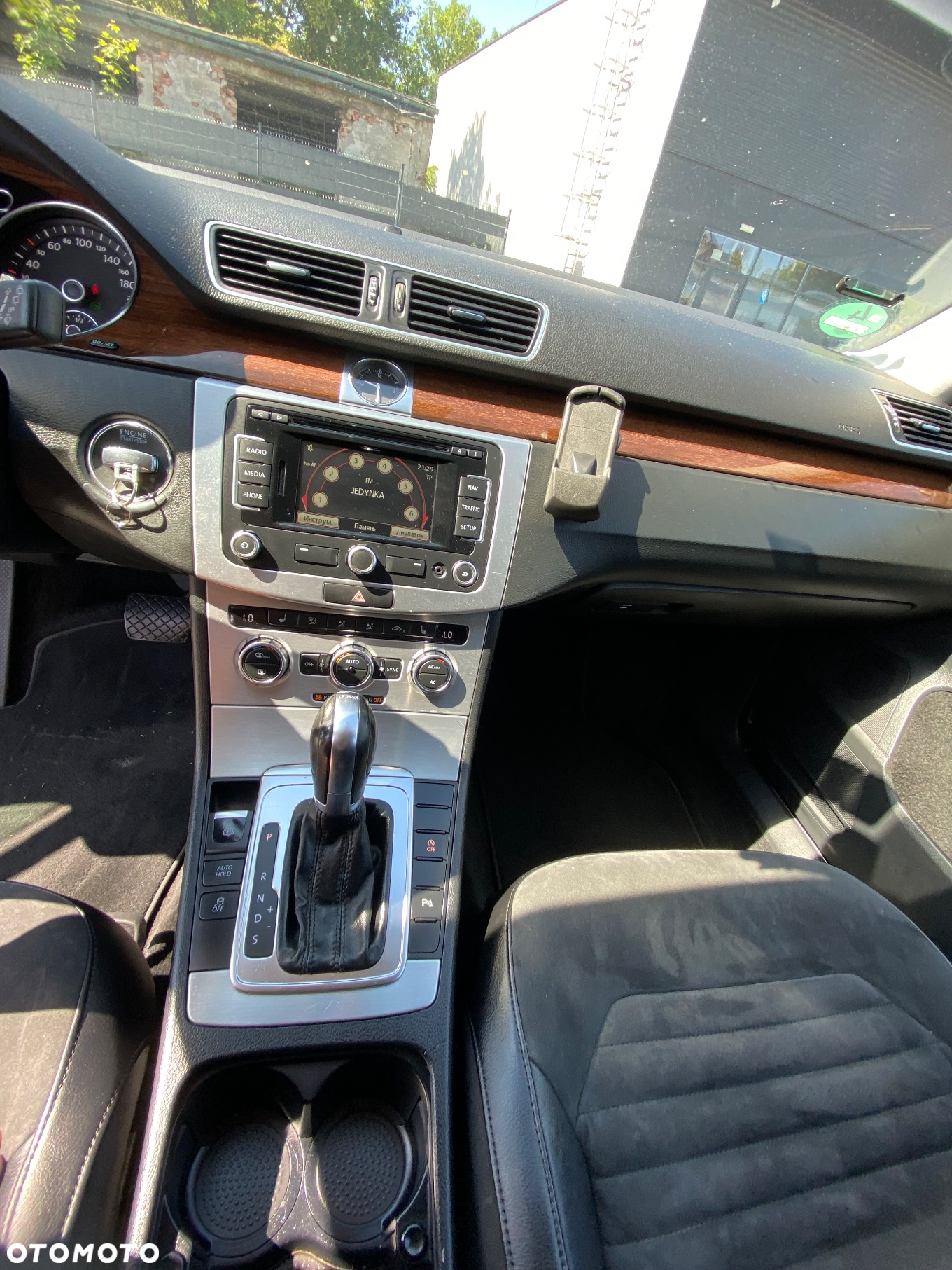 Volkswagen Passat 2.0 TDI 4Mot Highline DSG - 10
