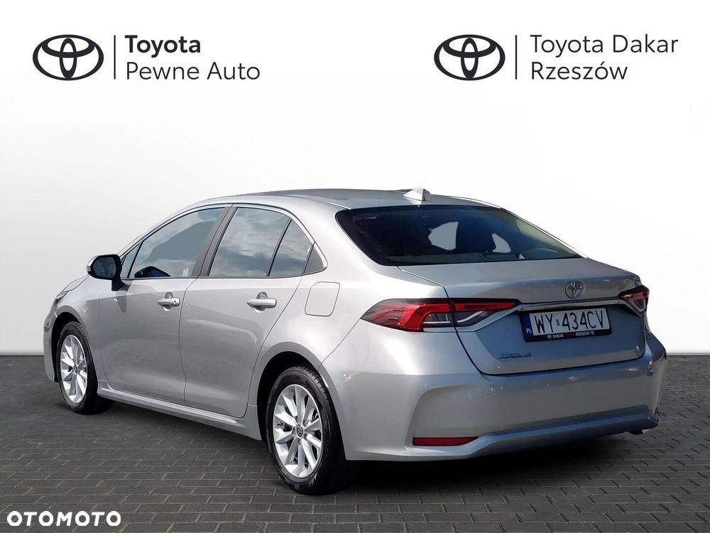 Toyota Corolla - 3