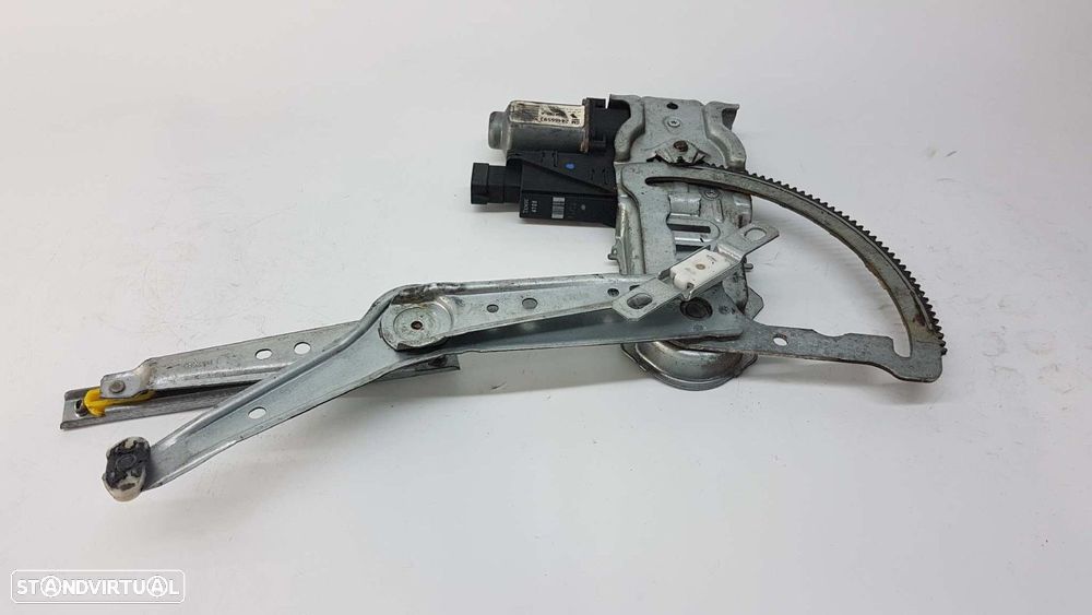 ELEVADOR FRENTE ESQUERDO OPEL CORSA C CLUB - 2