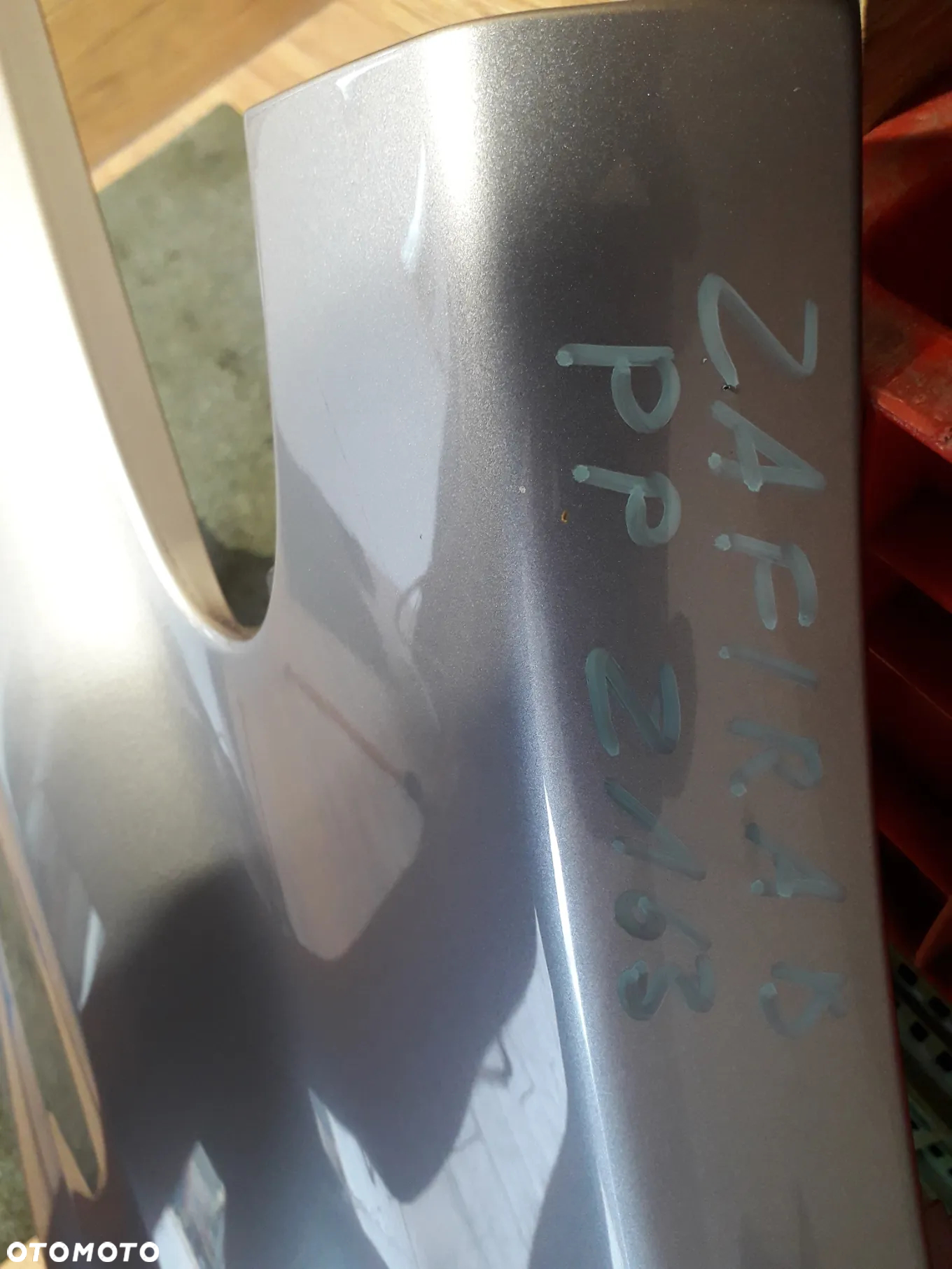 Błotnik Prawy Przód Opel Zafira B Z163 - 11