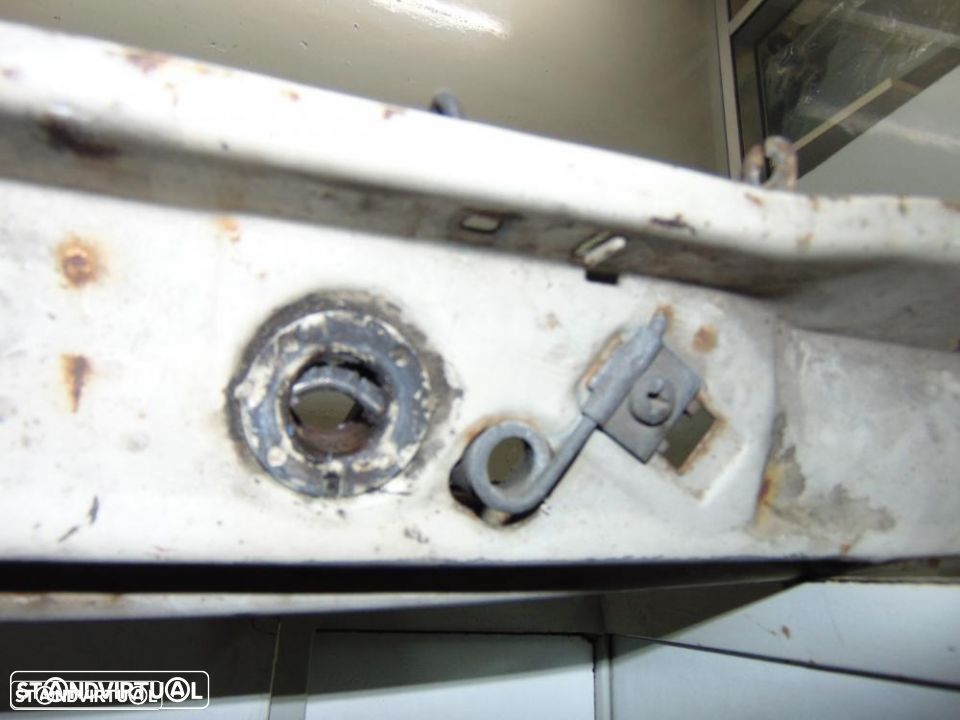 Ford Transit 1985 frente de chapa - 4