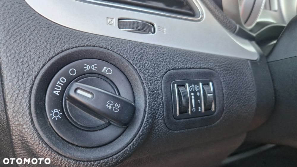 Fiat Freemont 2.0 Multijet 16V DPF Urban - 18
